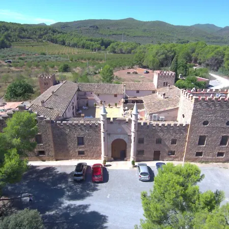 Masía De San Juan, Renovada Y Con Terraza Privada En Castillo Con Piscina