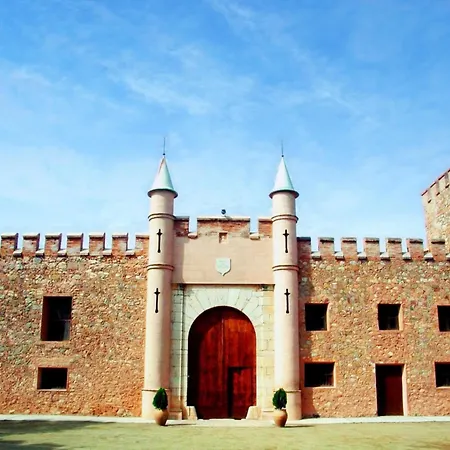 Masía De San Juan, Renovada Y Con Terraza Privada En Castillo Con Piscina Casa de Campo
