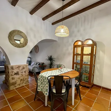 Masía De San Juan, Renovada Y Con Terraza Privada En Castillo Con Piscina Segorbe