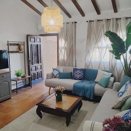 Masía De San Juan, Renovada Y Con Terraza Privada En Castillo Con Piscina Casa de Campo Segorbe
